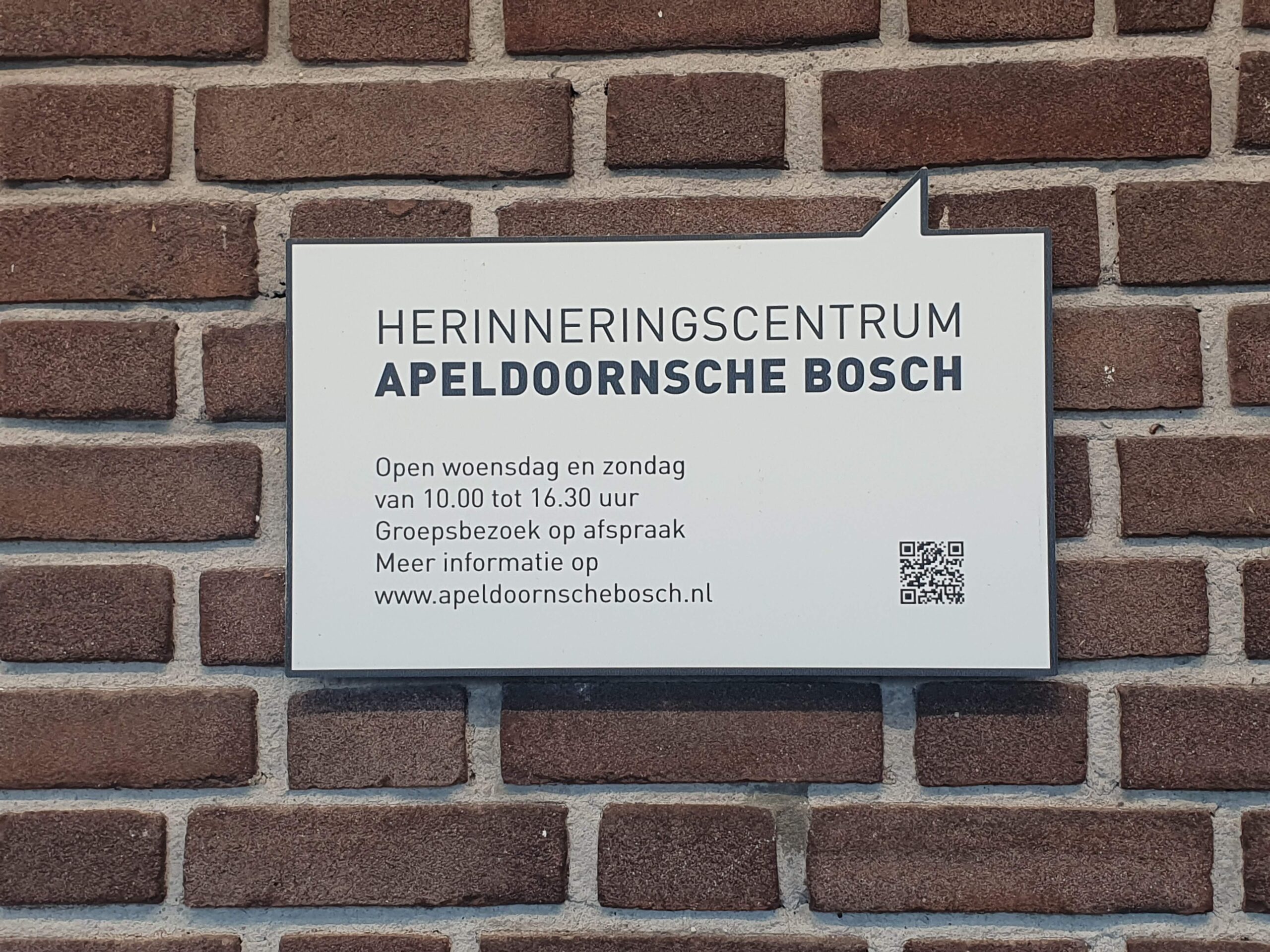 2025 februari – De Twel*loten in Herinneringscentrum Apeldoornsche Bosch.