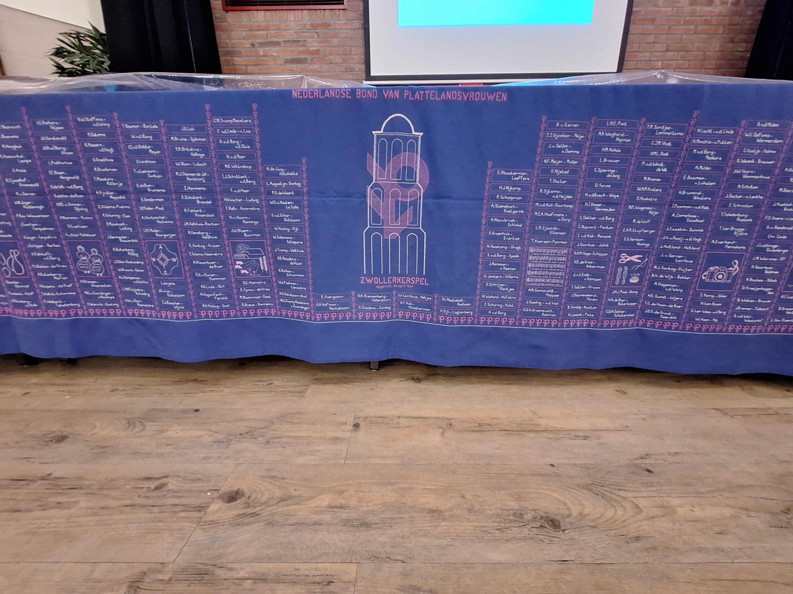 jaarvergadering en verhalen van Jannie Bakker in Gaellemunigers