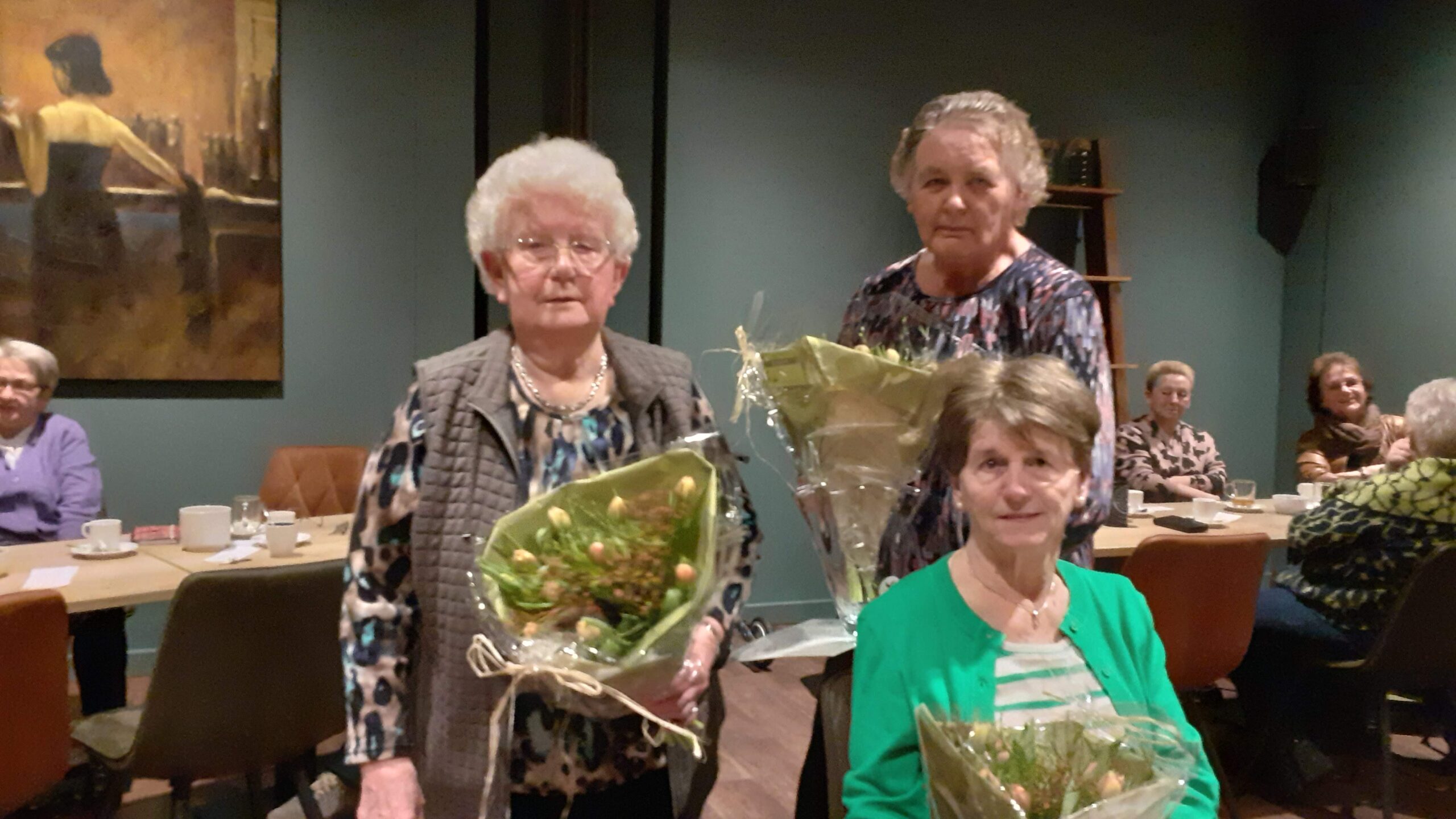 Jaarvergadering, jubilarissen en autorijschool Polling