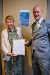 Uitreiking aan Antoinette