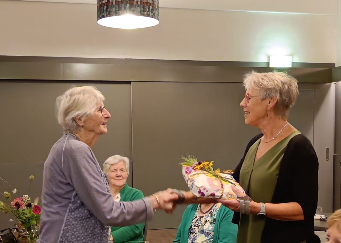 Ons oudste lid Frouwkje is 60 jaar lid van onze afdeling!