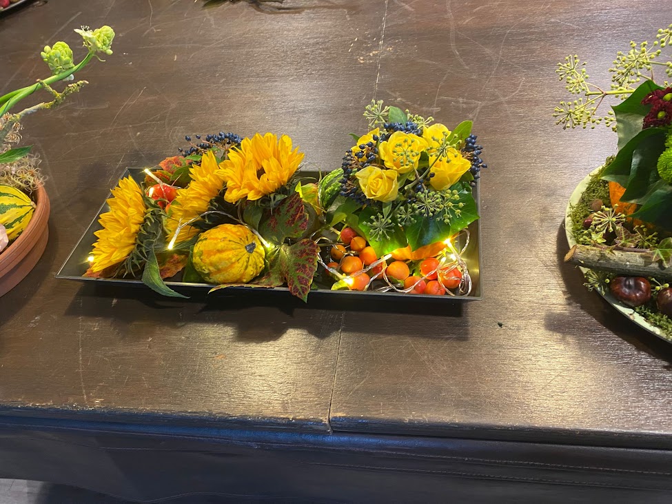 2025-10-16 Herfst  bloemschikken met de tuinclub