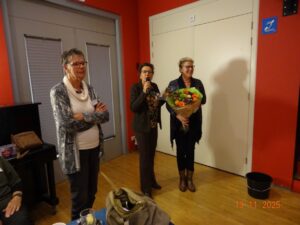 100-ste lid in de bloemetjes Ricarda de Jong Posthumus