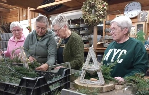 2025-12-16 Kerststuk maken