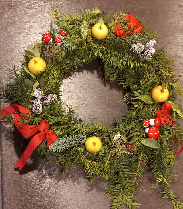 2025-12-011 Kerstkrans maken met de tuinclub