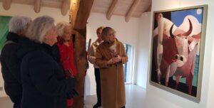 Bevlogen galeriehoudster