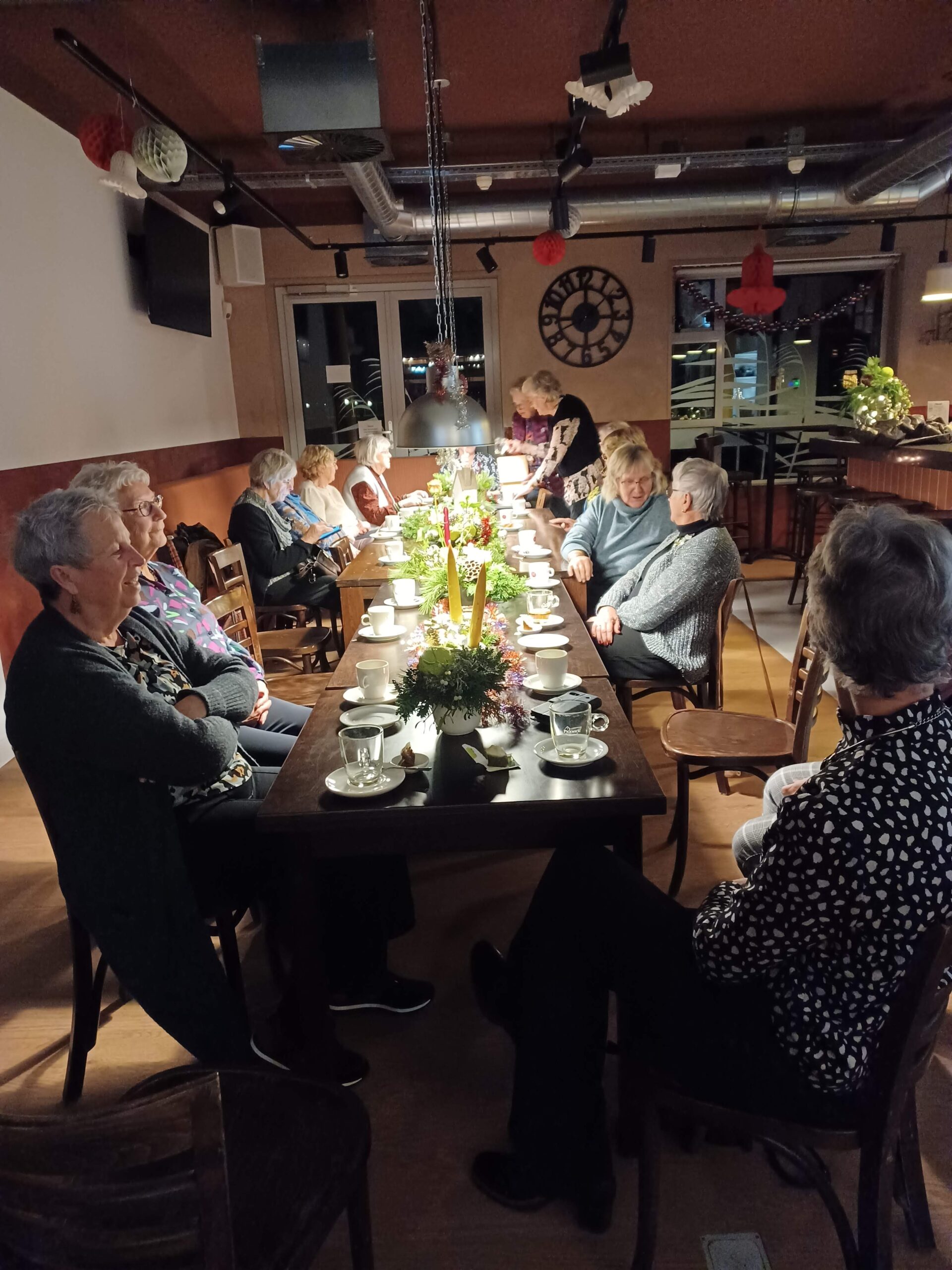 Kerstavond georganiseerd door bestuur