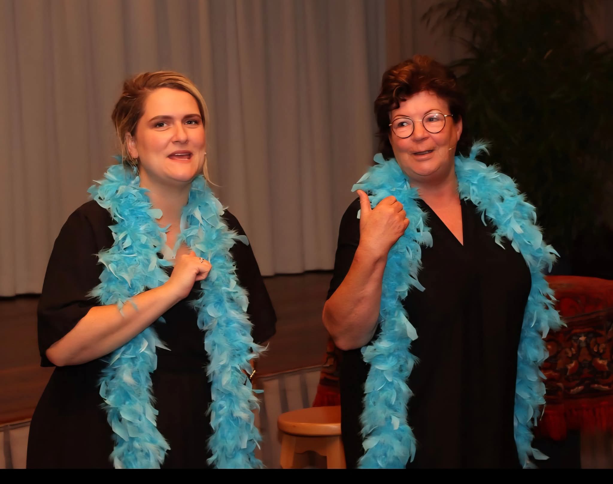 Hepie en Sellotapie, theater.