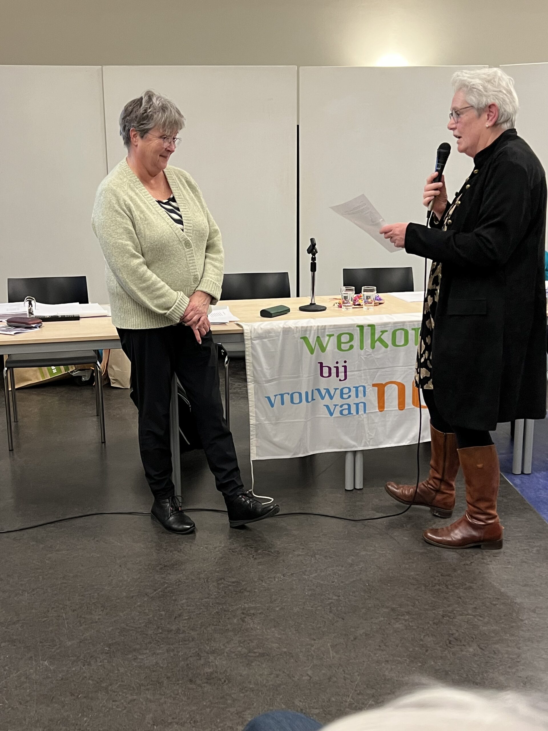 Op 4 februari 2026 tijdens de jaarvergadering worden onze jubilarissen in het zonnetje gezet. door de voorzitter, Joke Wierenga,/IA