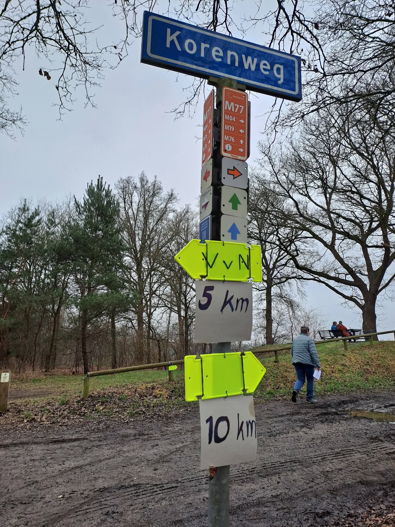 Provinciale wandeling  in de Beuseberg