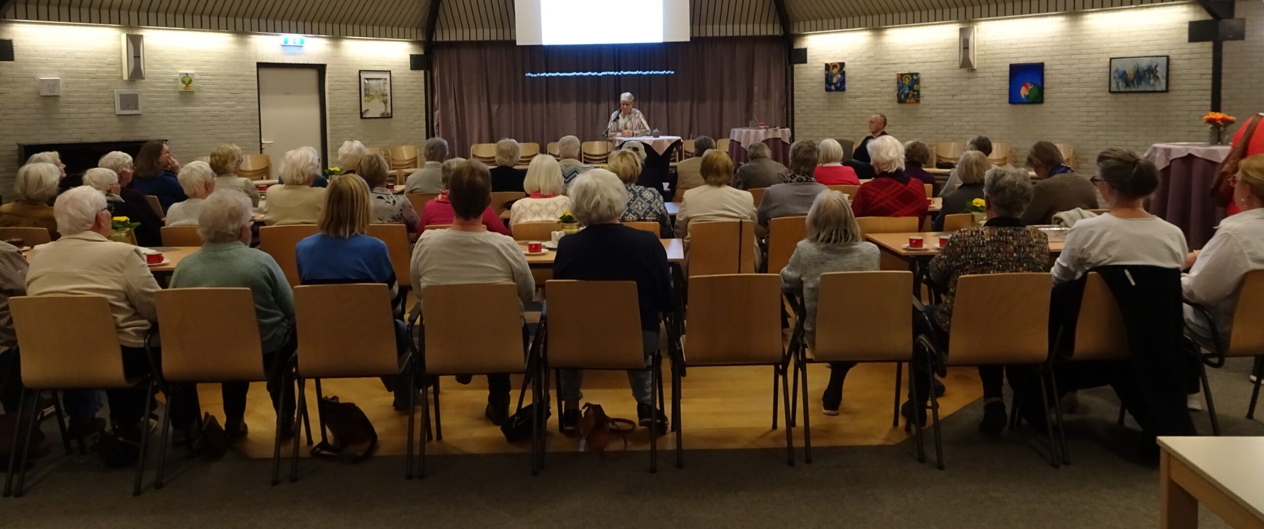 Lezing door veearts Gerrit Hegen uit Sleen