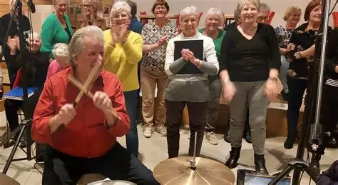 ledenmiddag met koor De Jonkvrouwen