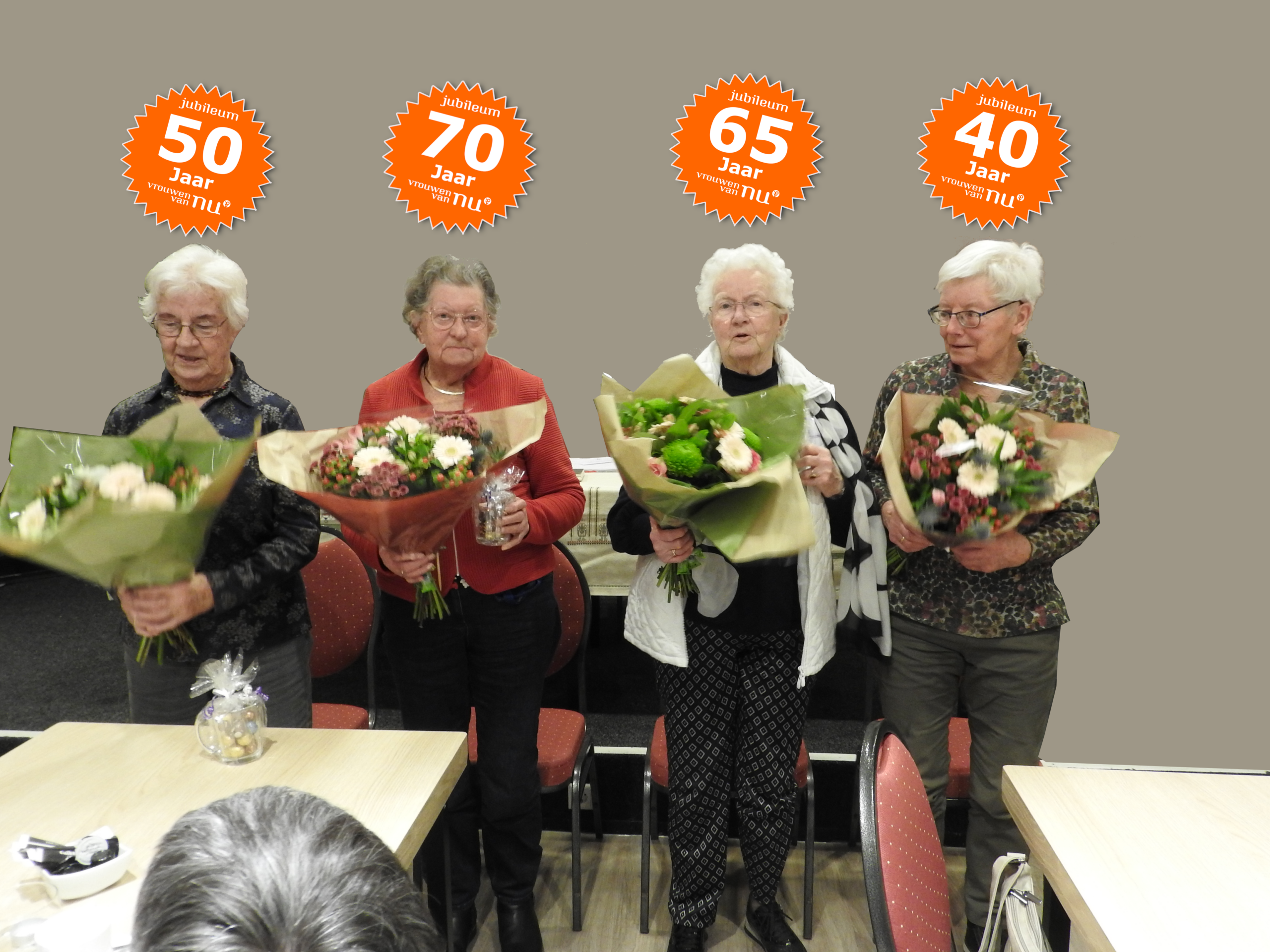 Jubilarissen 2026 en activiteit bij de jaarvergadering.