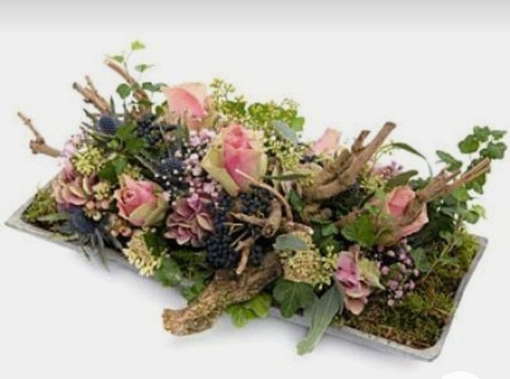 Bloemstuk maken  onder leiding van Atelier Bloemenfantasie