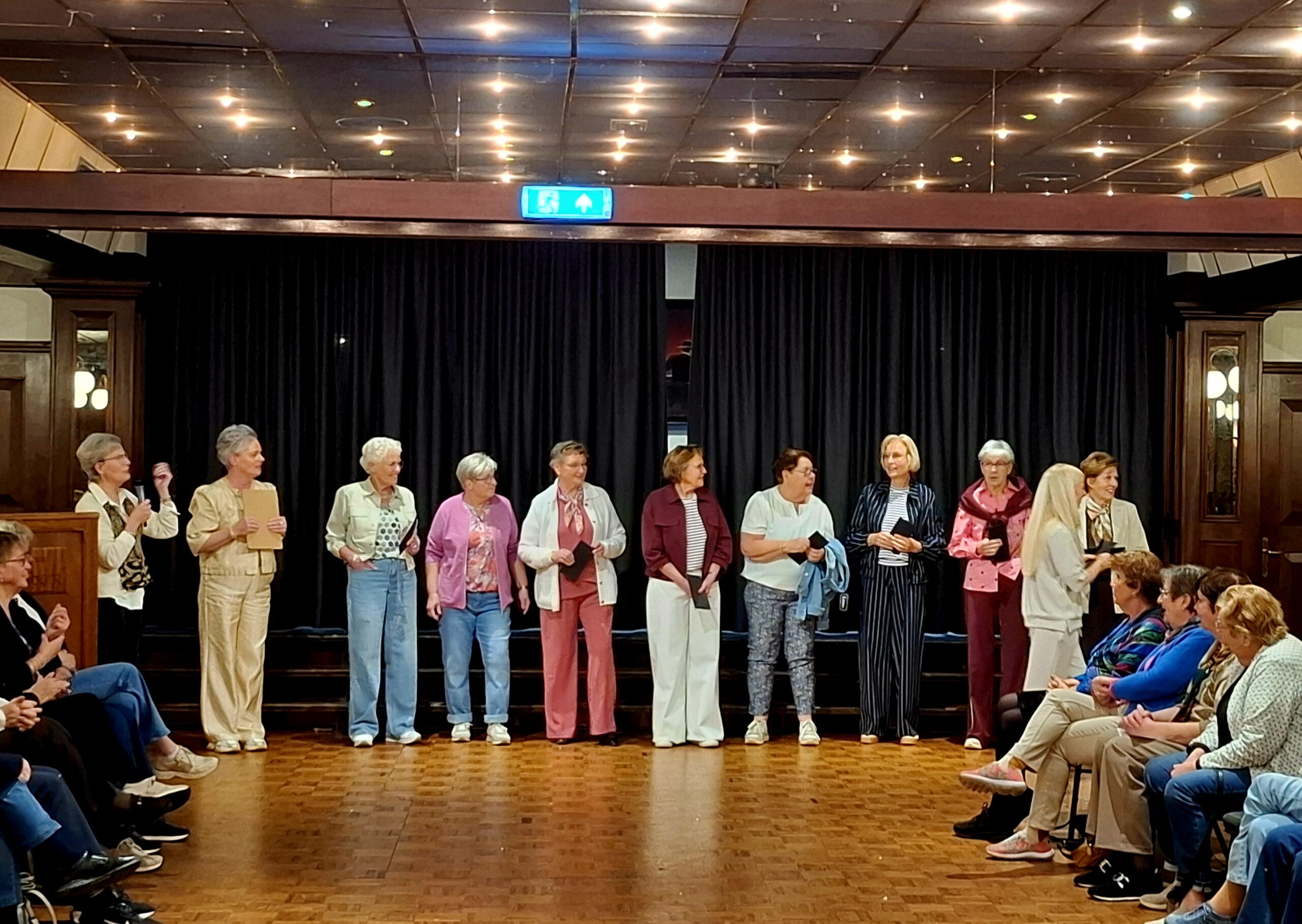 Modeshow Lady W