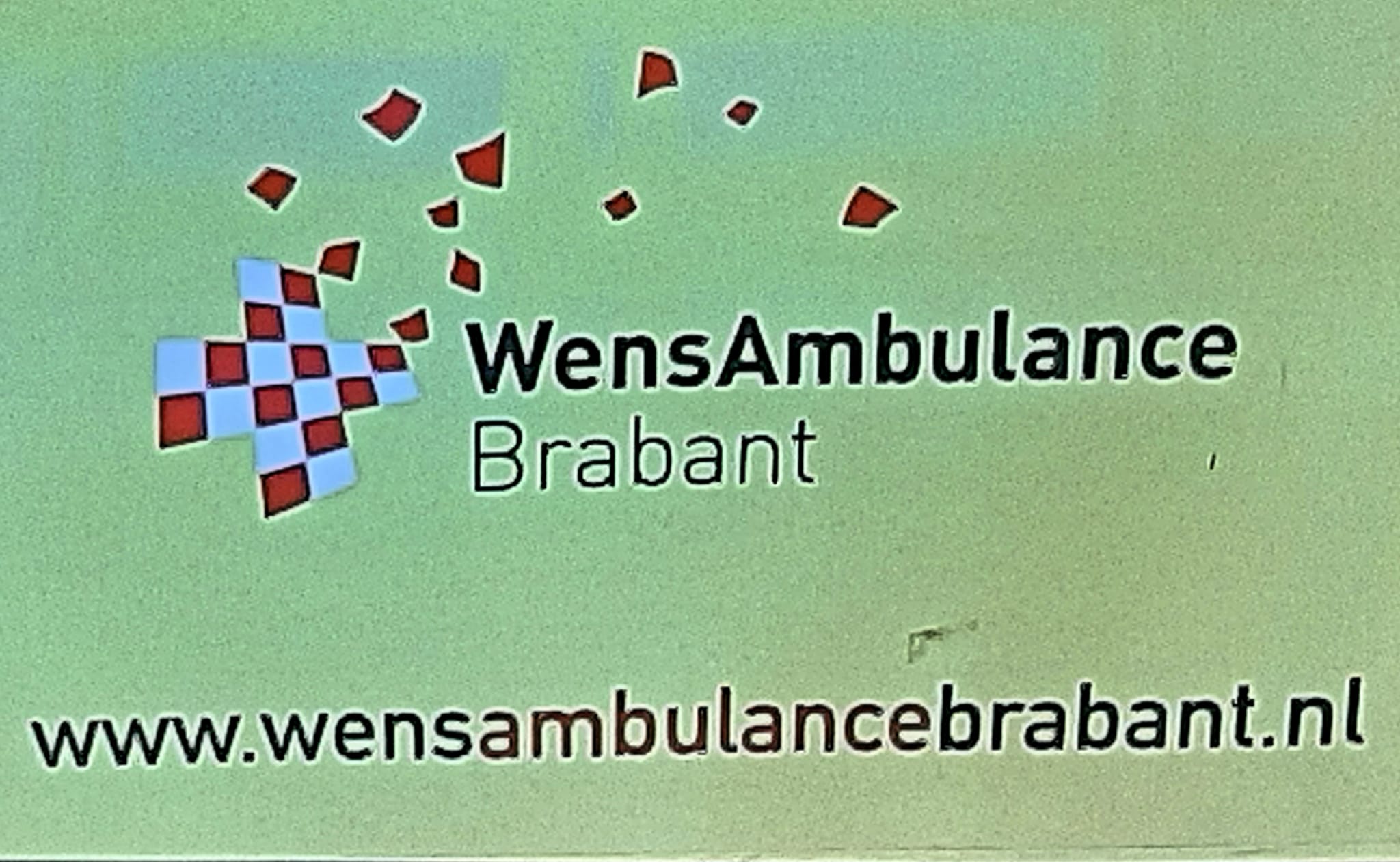 Wensambulance en creatieve markt nov 2025
