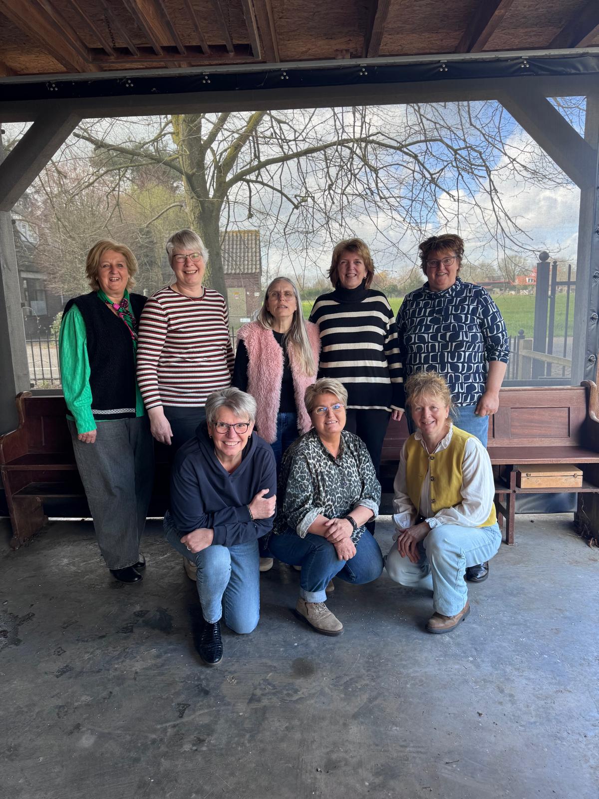 Bestuur Vrouwen van Nu afdeling Den Hout