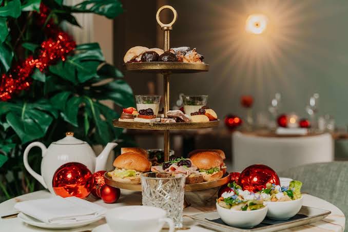 Decemberviering met high-tea en muziek