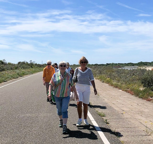 Eerste maandag van de maand…wandelen op de Veersedam.