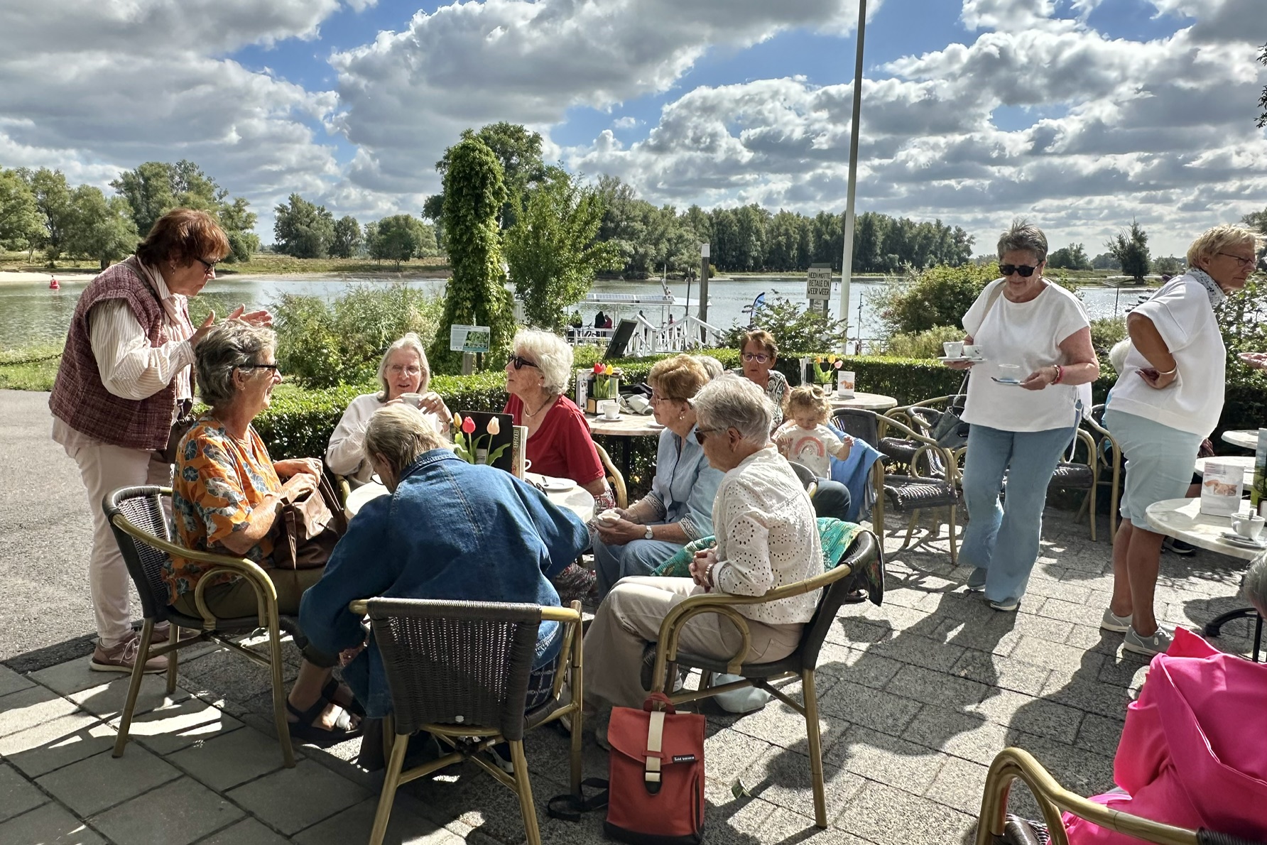 Wandeling door Woudrichem op 23 september 2025, zie bij aktiviteiten