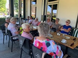 aan tafel