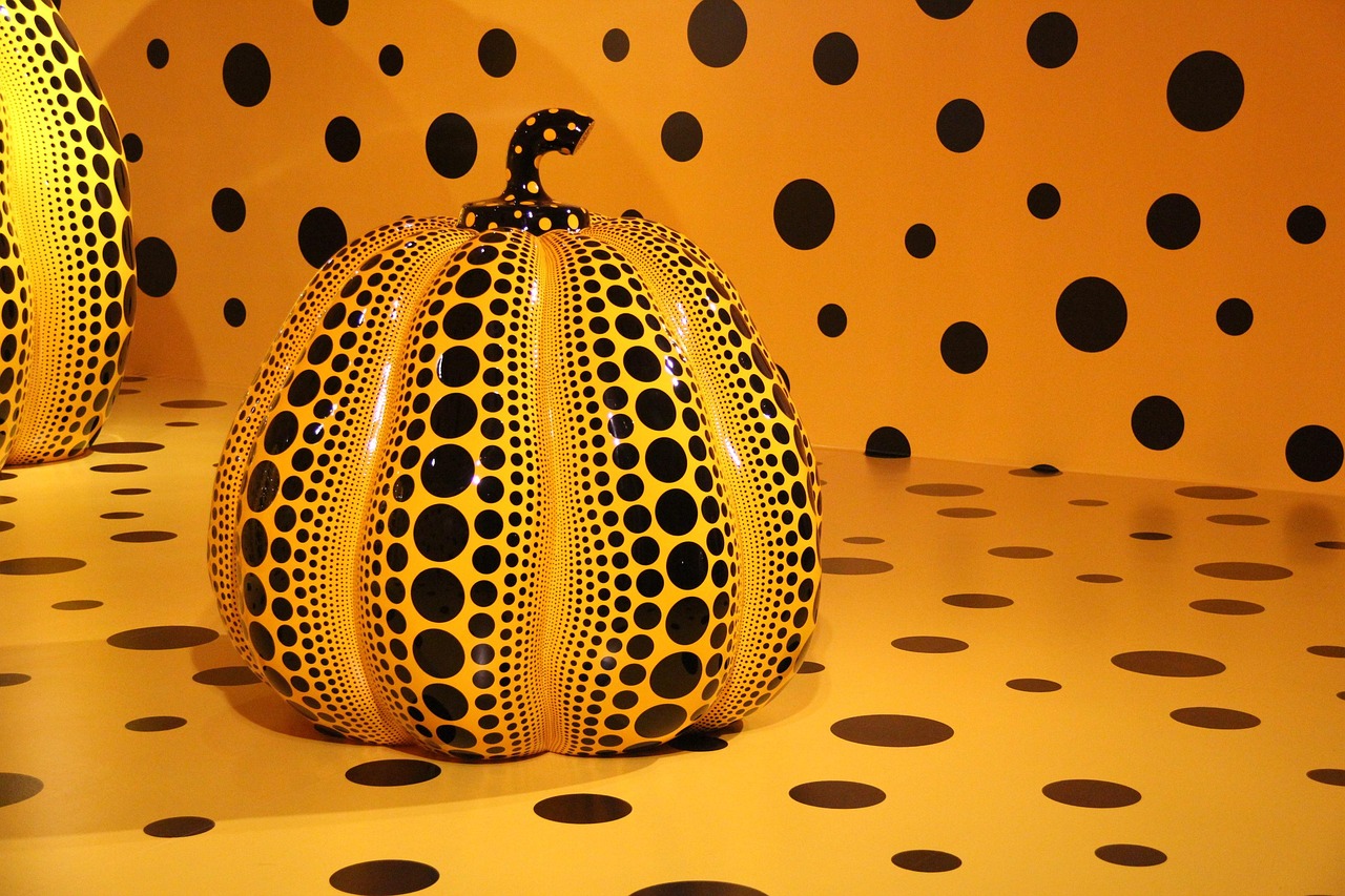 Yayoi Kusama – een leven vol stippen, kleur en verbeelding