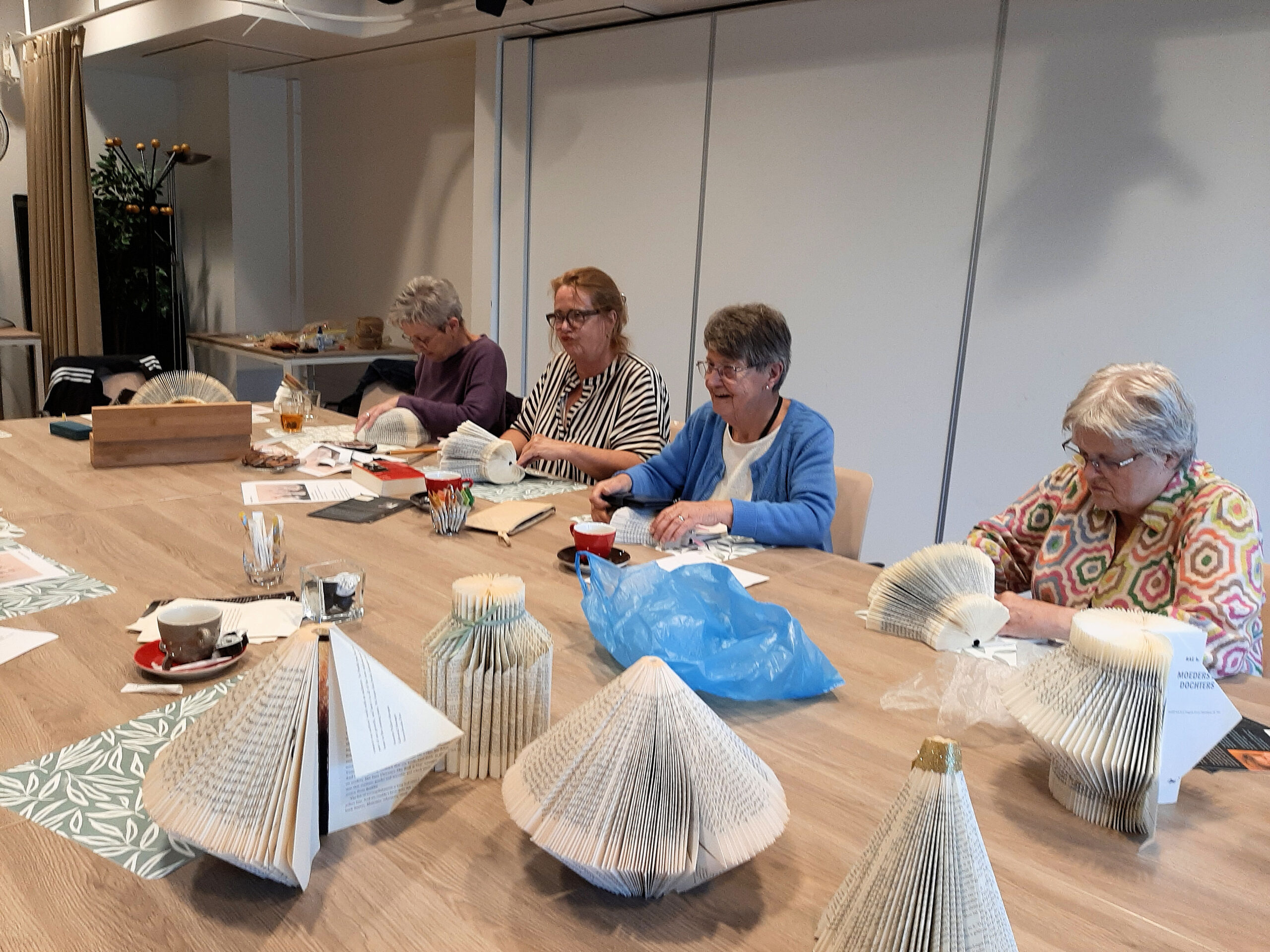 Crea middag: Vaas maken d.m.v. boekvouwen